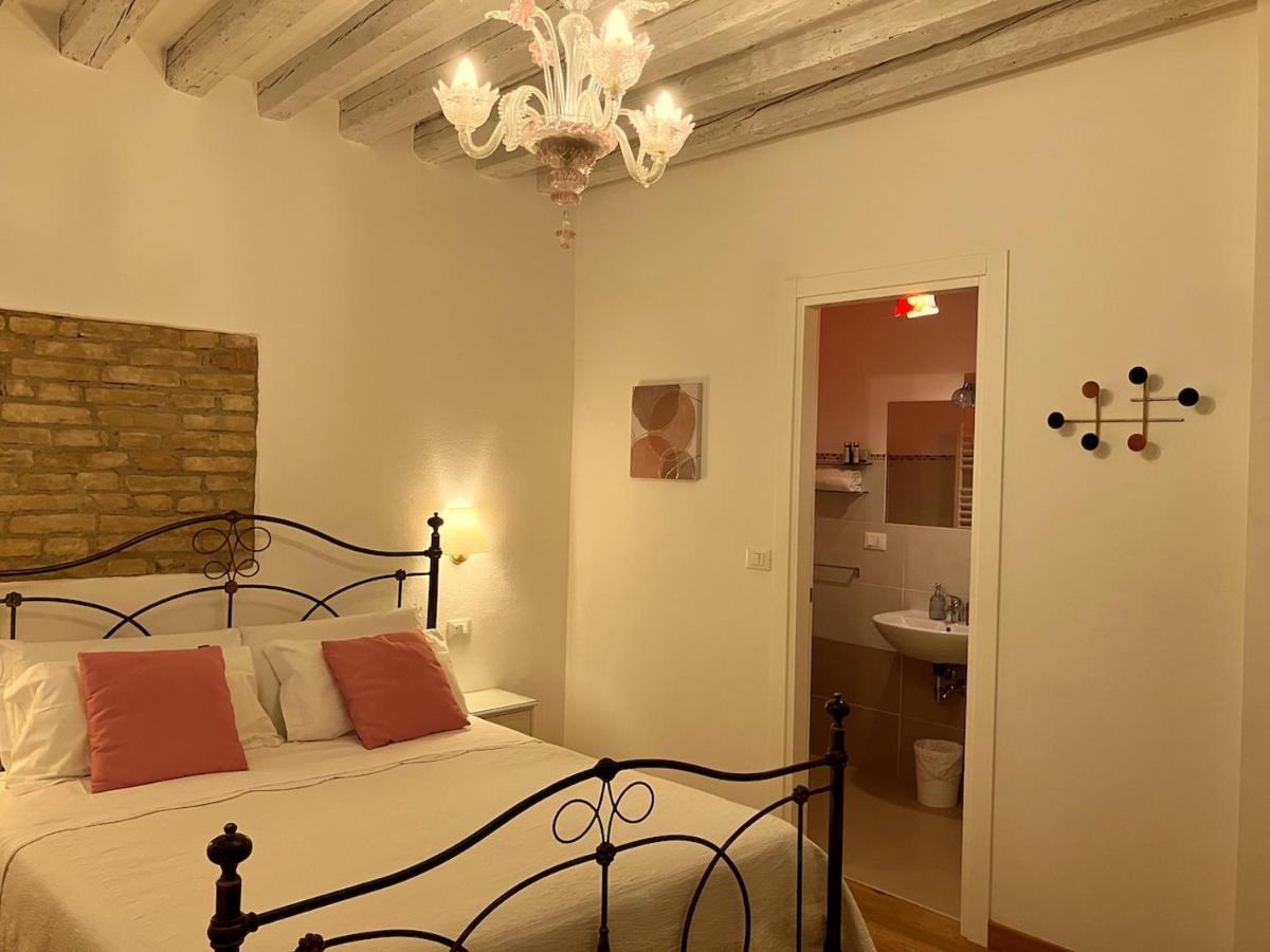 B&B Residenza Corte Antica Venise Extérieur photo