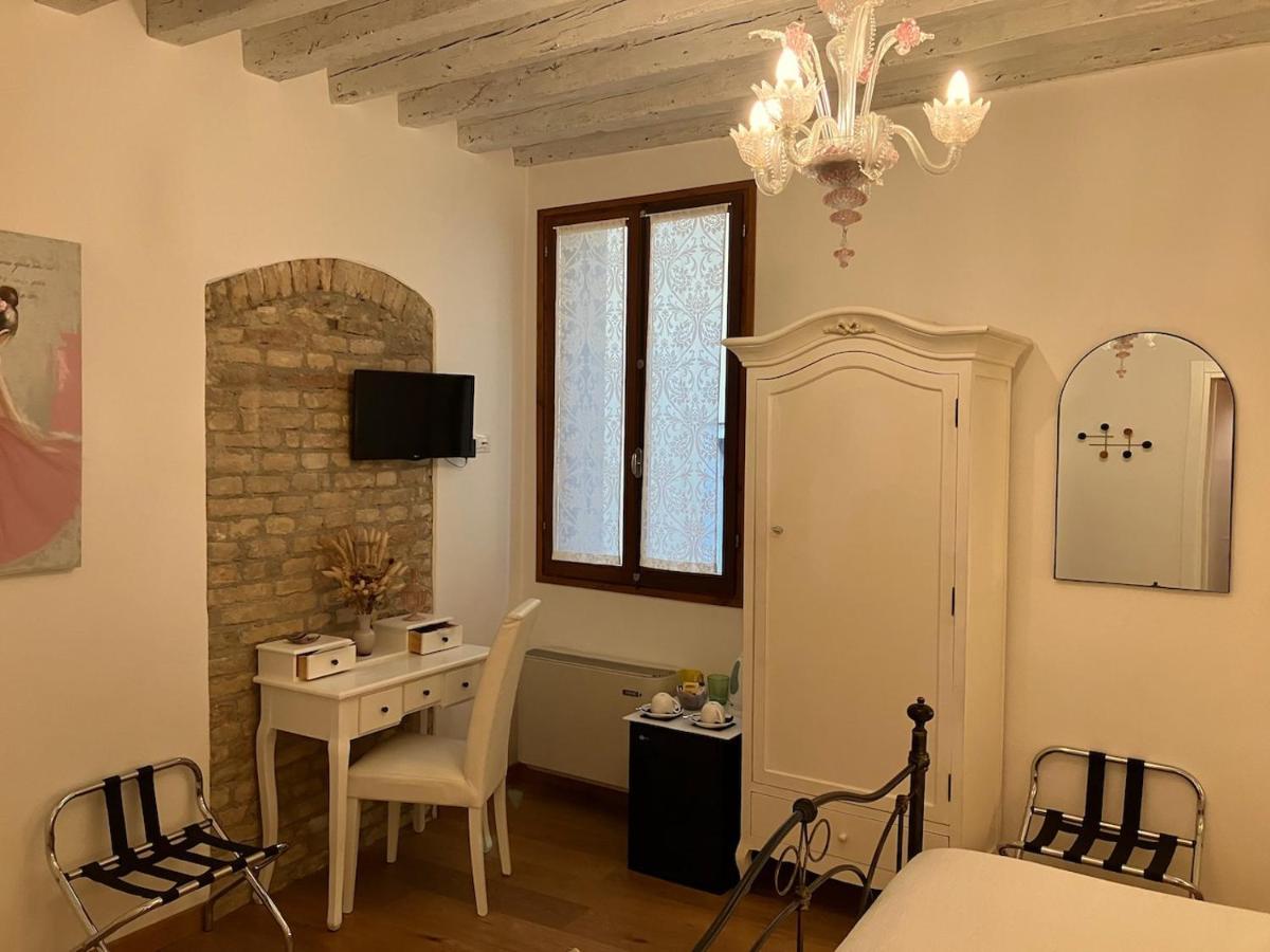 B&B Residenza Corte Antica Venise Extérieur photo